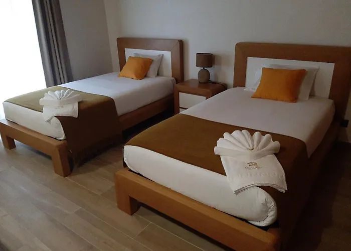 Casas De Brisa Calheta (Azores)