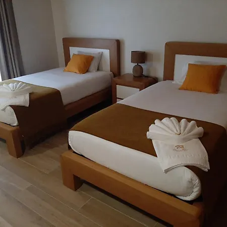 Casas De Brisa Calheta (Azores)